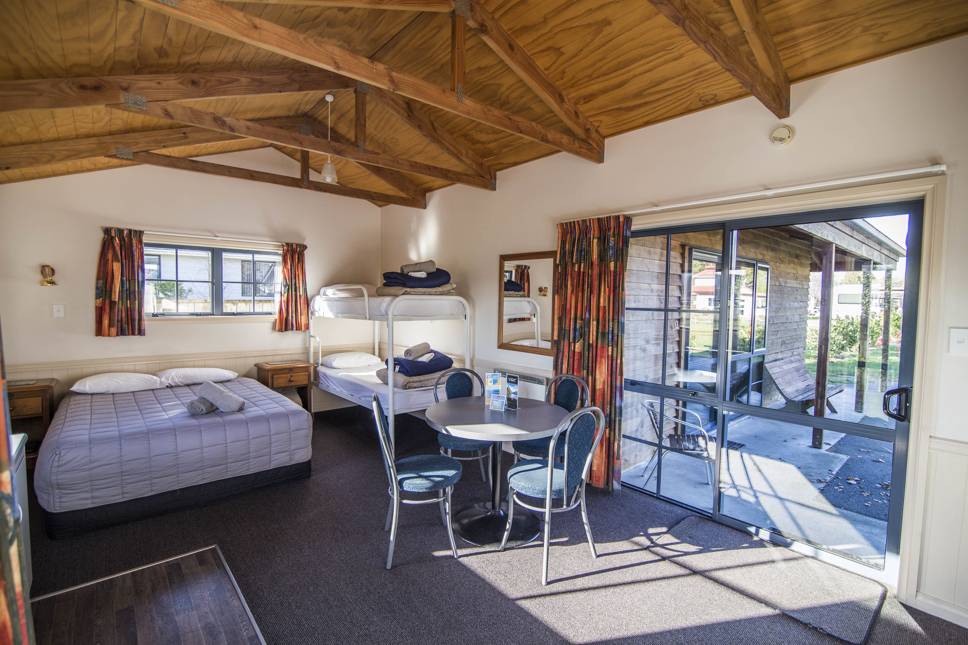 Tasman Holiday Parks – Te Anau