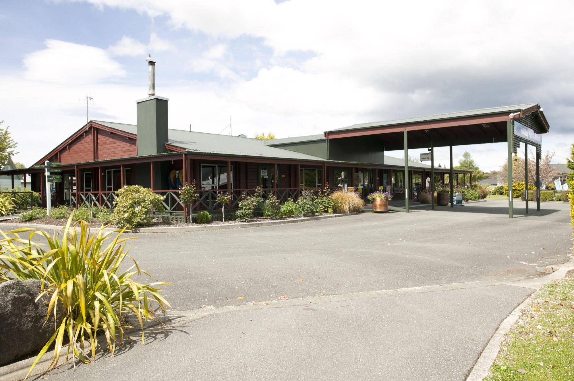 Te Anau TOP 10 Holiday Park