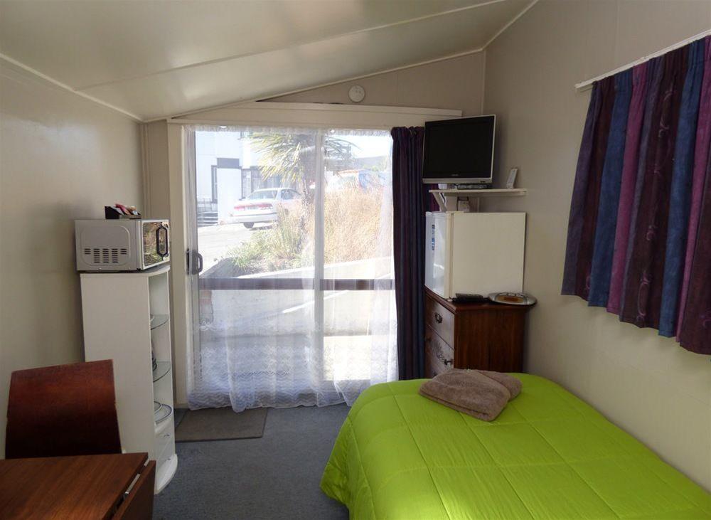 Anchor Motel & Timaru Backpackers