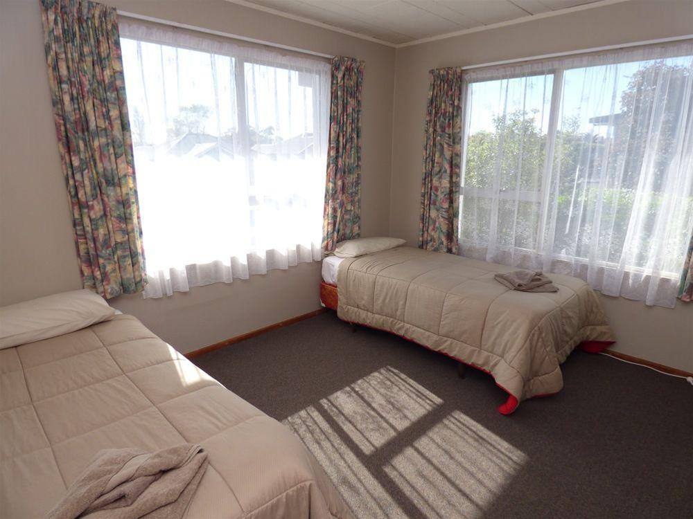 Anchor Motel & Timaru Backpackers