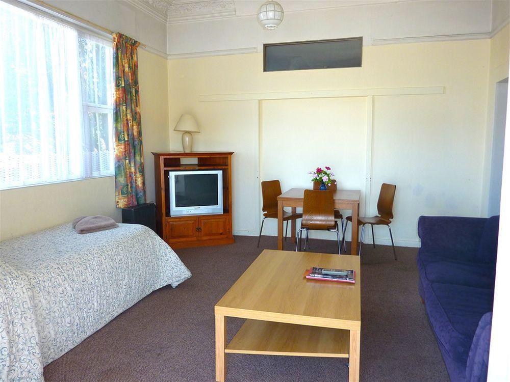 Anchor Motel & Timaru Backpackers