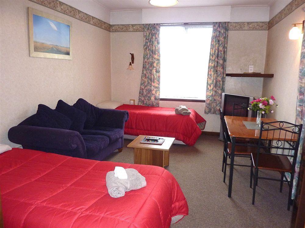 Anchor Motel & Timaru Backpackers