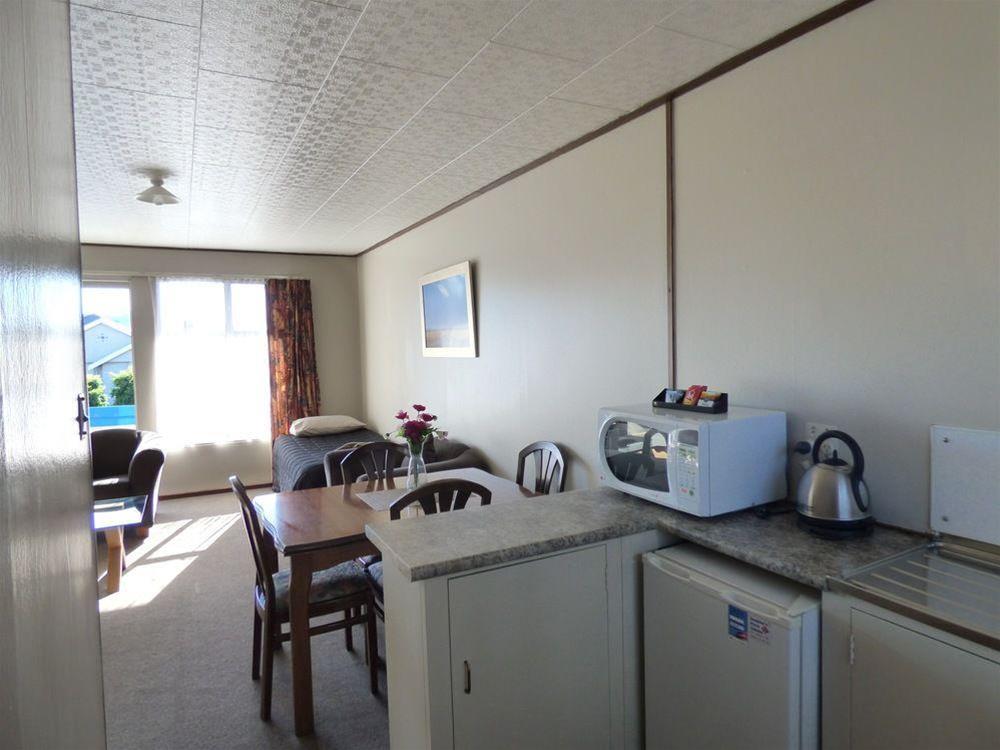 Anchor Motel & Timaru Backpackers