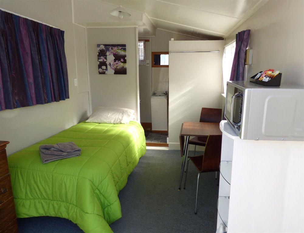 Anchor Motel & Timaru Backpackers
