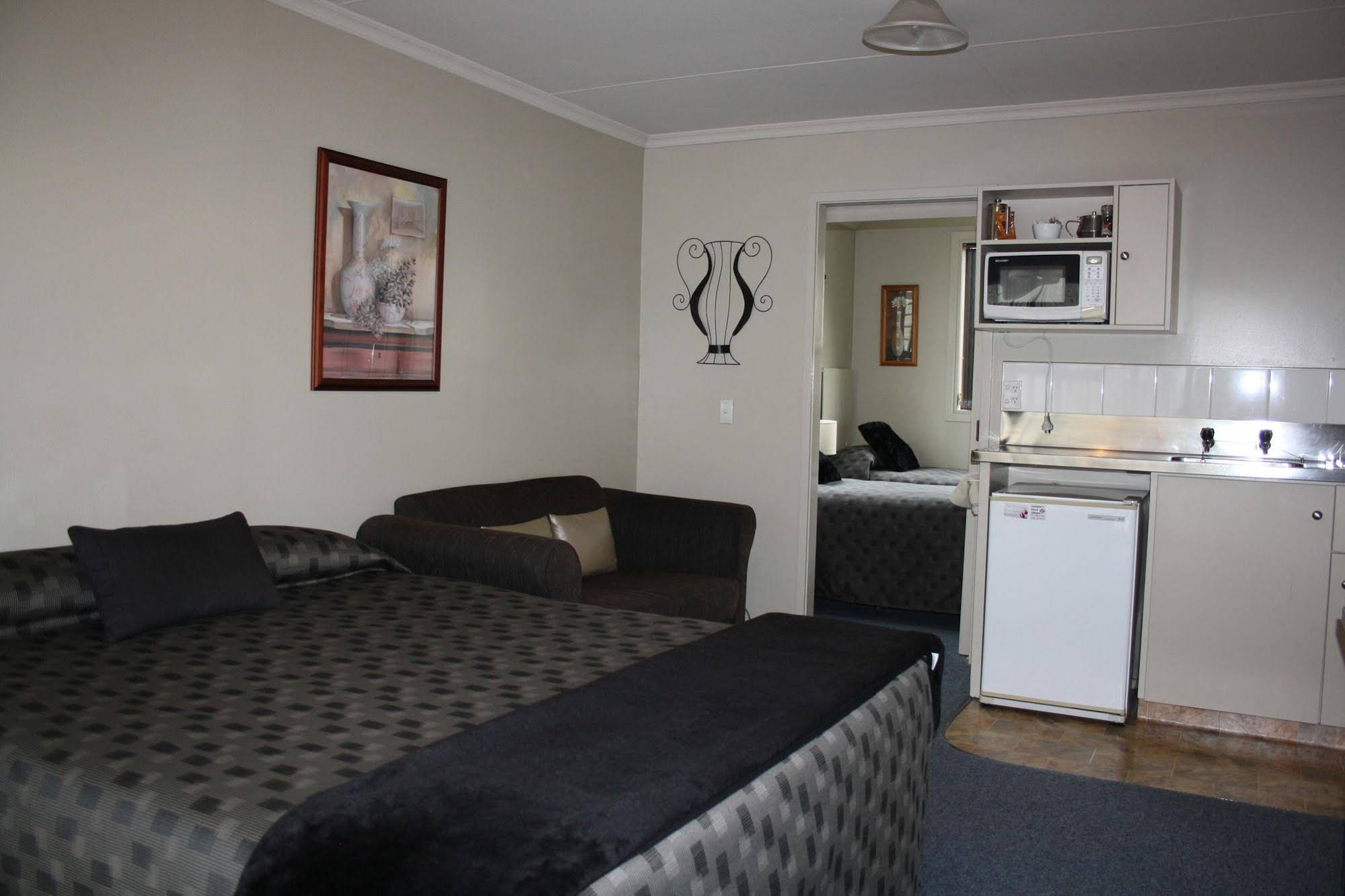Ashbury Park Motel