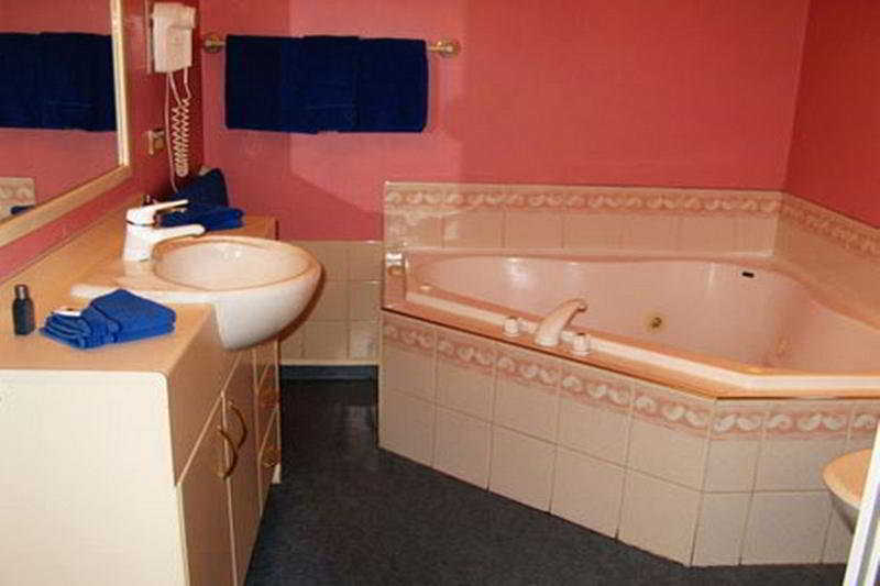 Parklands Motor Lodge