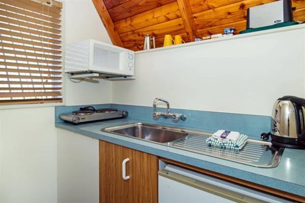 Mountain Chalet Motels