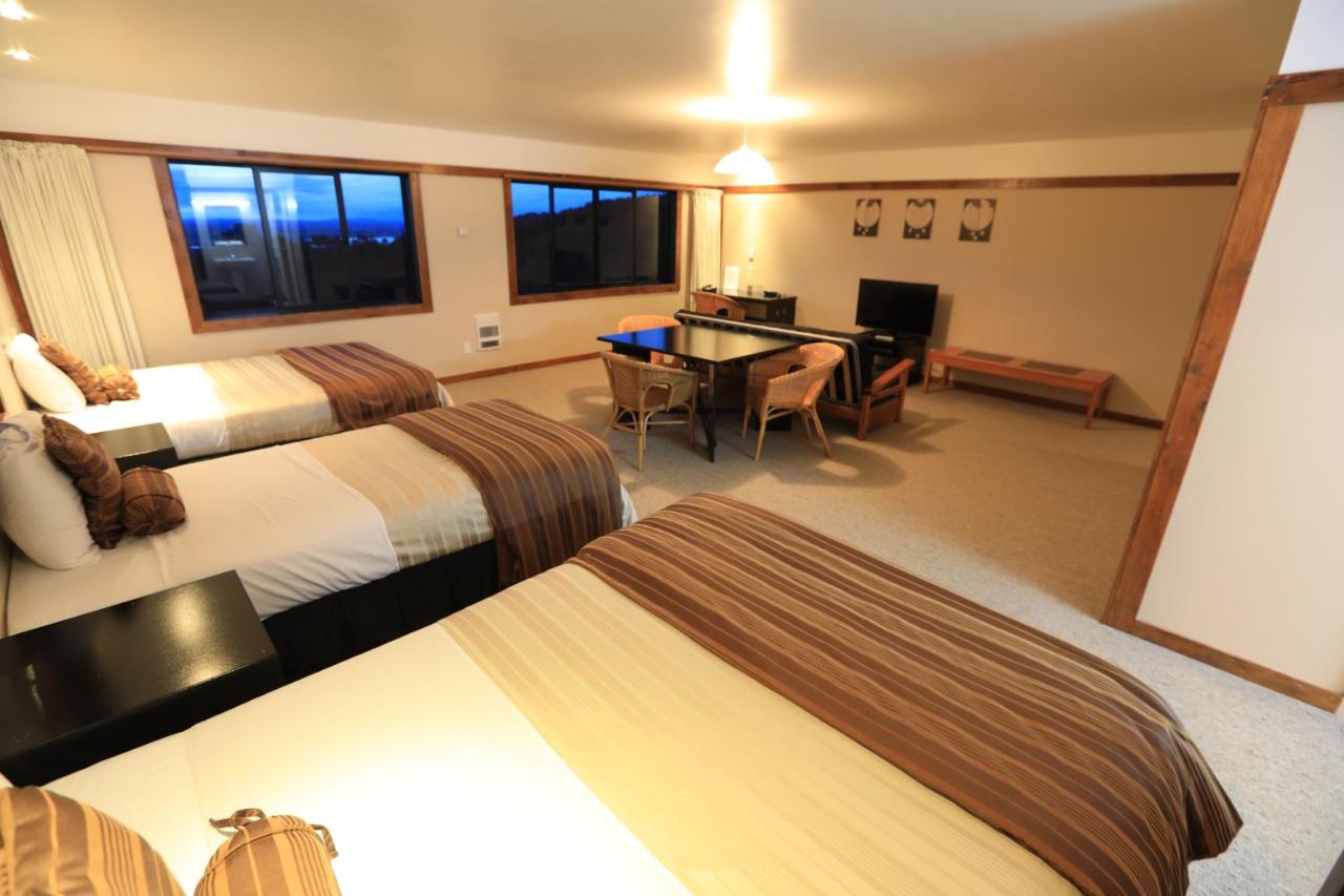 Hillside Hotel