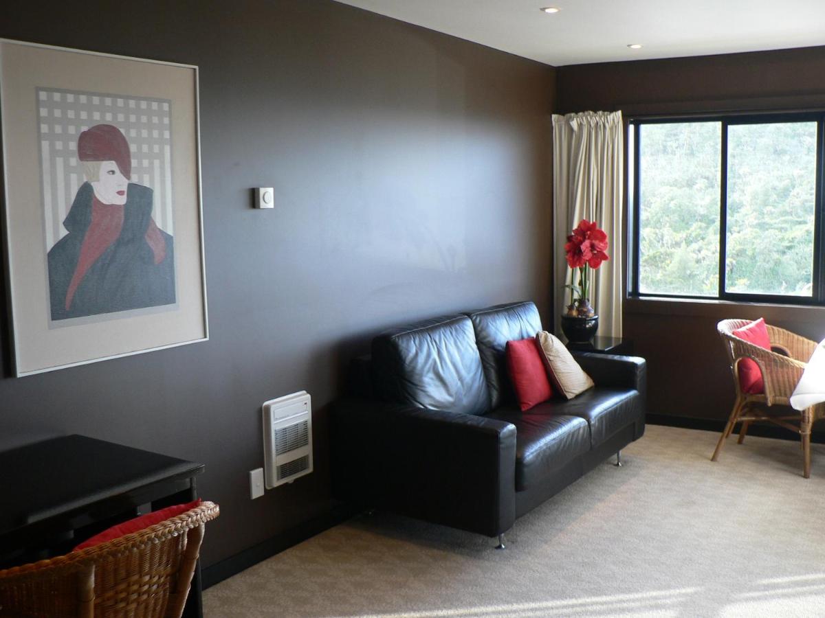 Hillside Hotel
