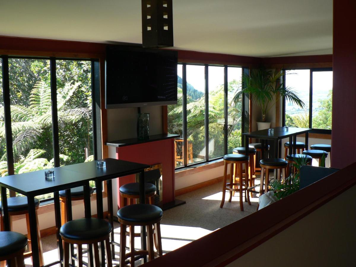 Hillside Hotel