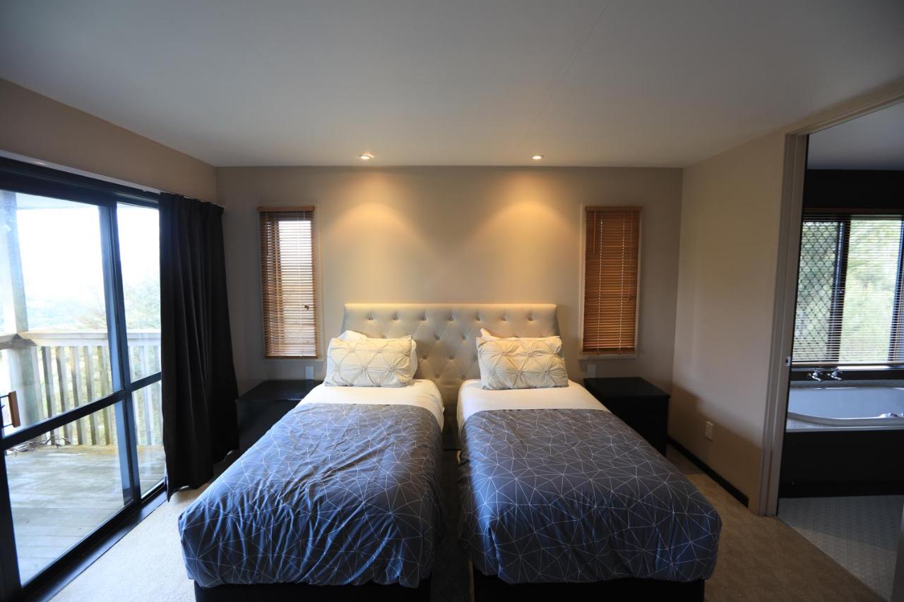 Hillside Hotel