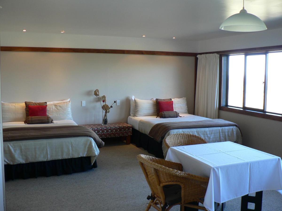 Hillside Hotel