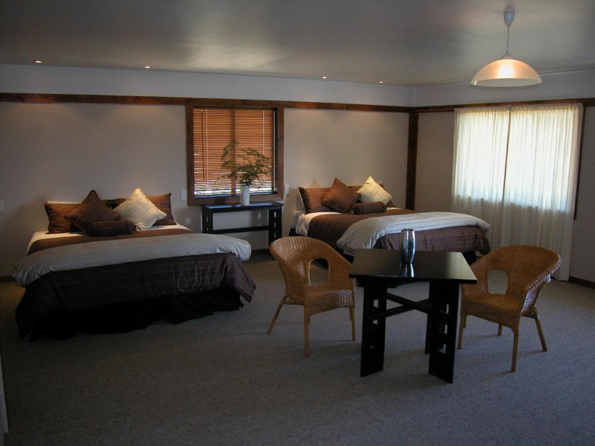Hillside Hotel