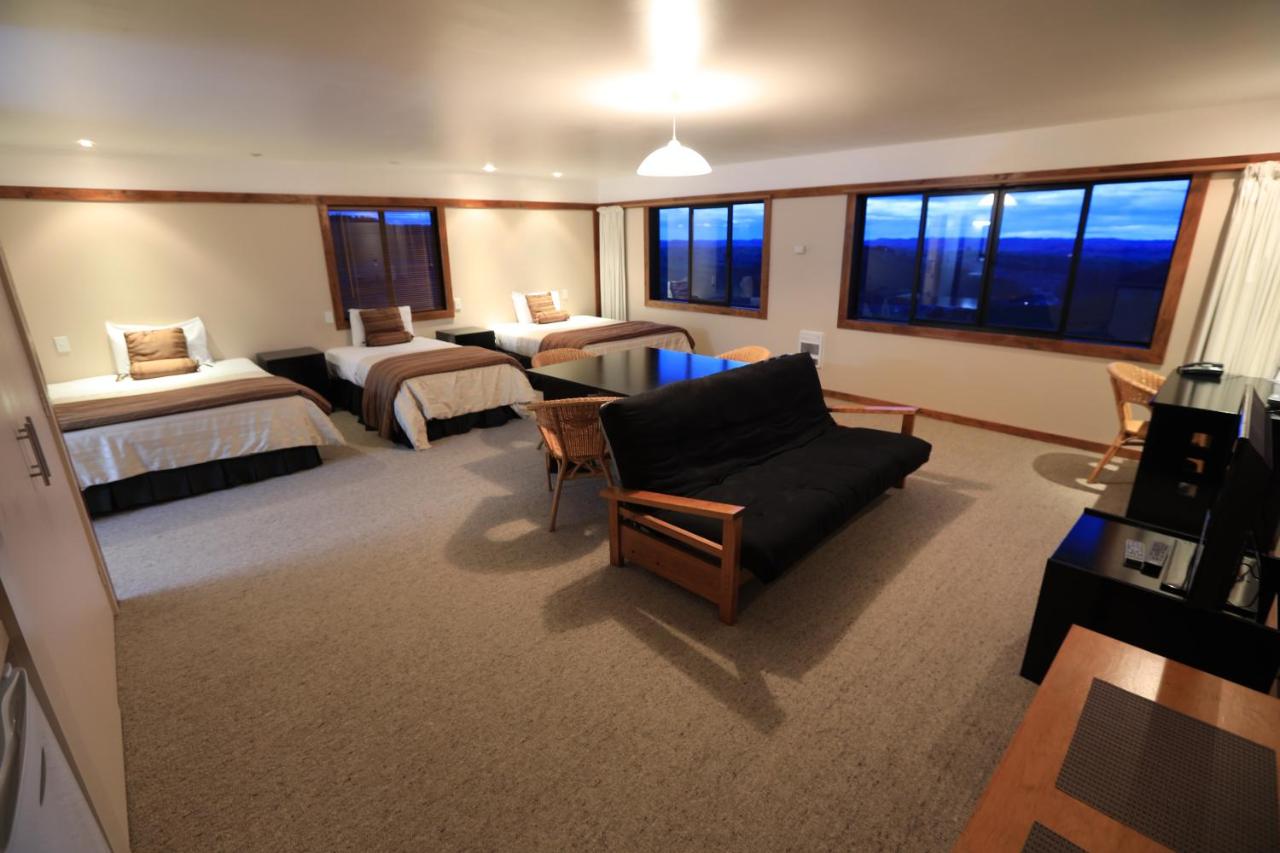 Hillside Hotel