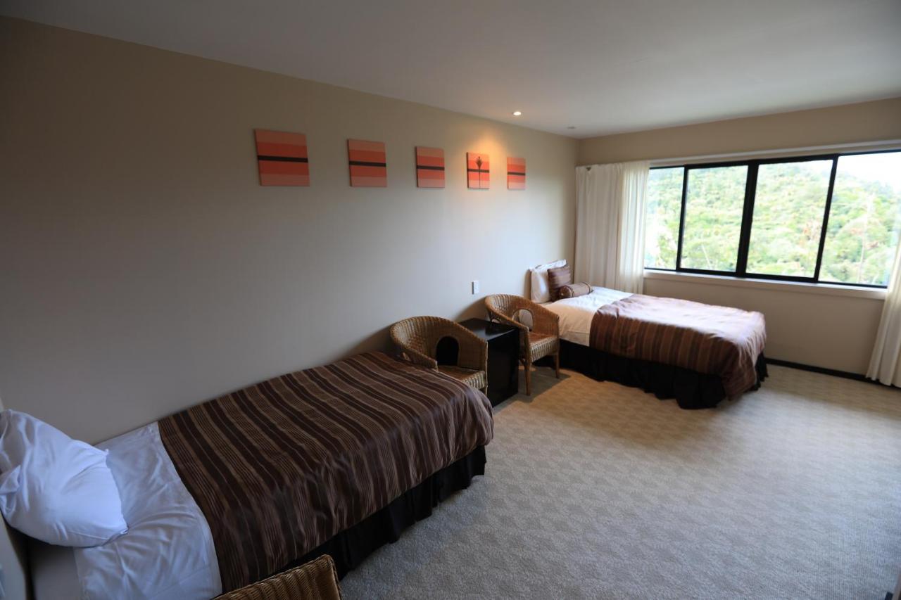 Hillside Hotel