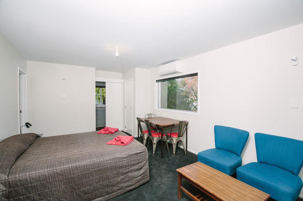 Alpine Motel Apartments