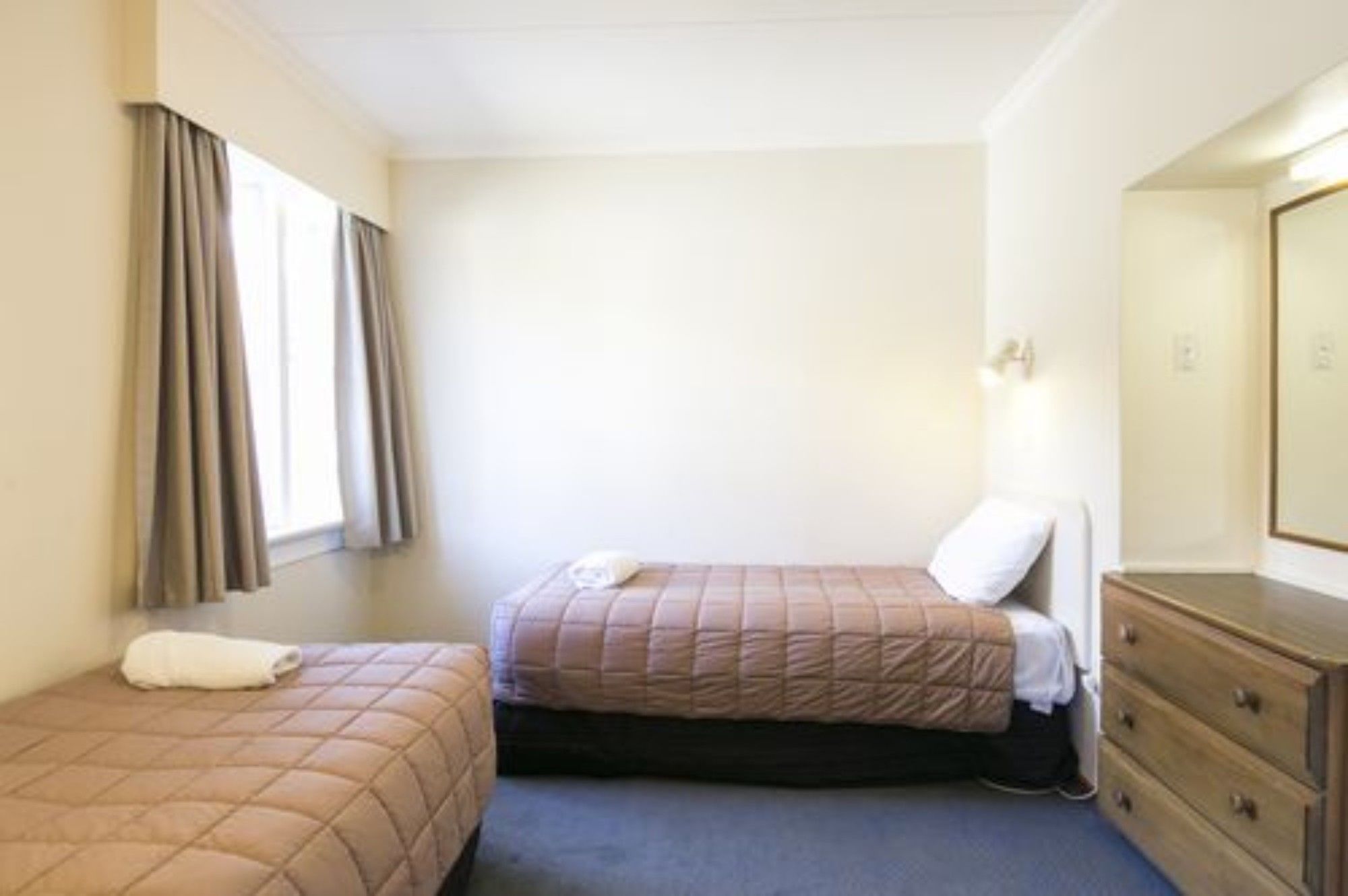 Wanaka Kiwi Holiday Park & Motels