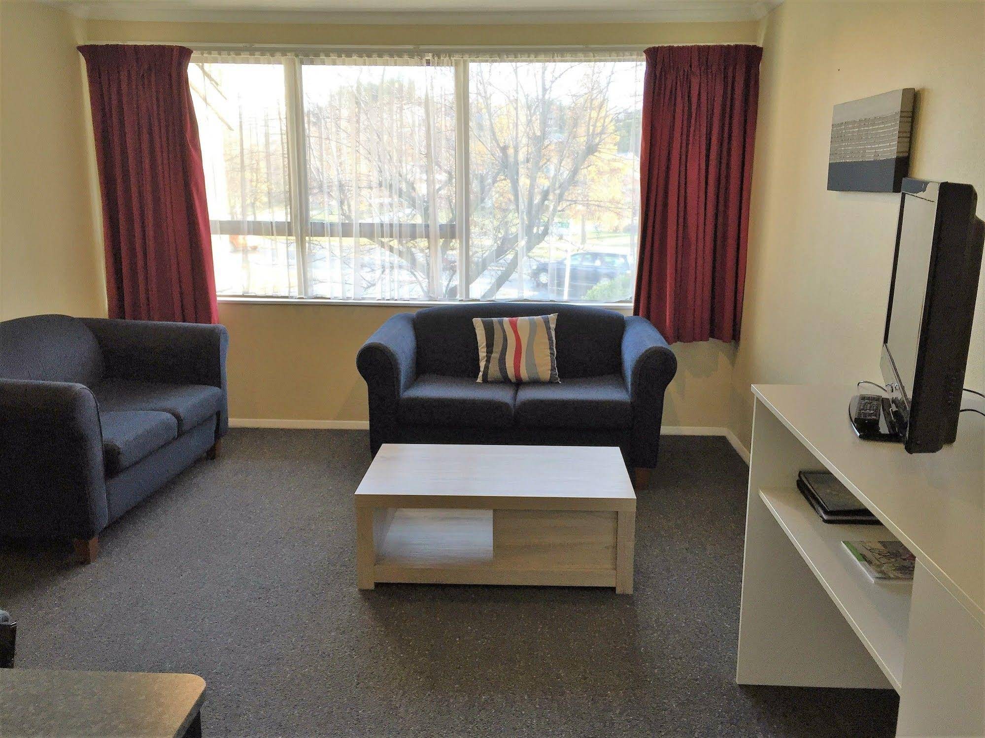 Fairway Motel & Apartments