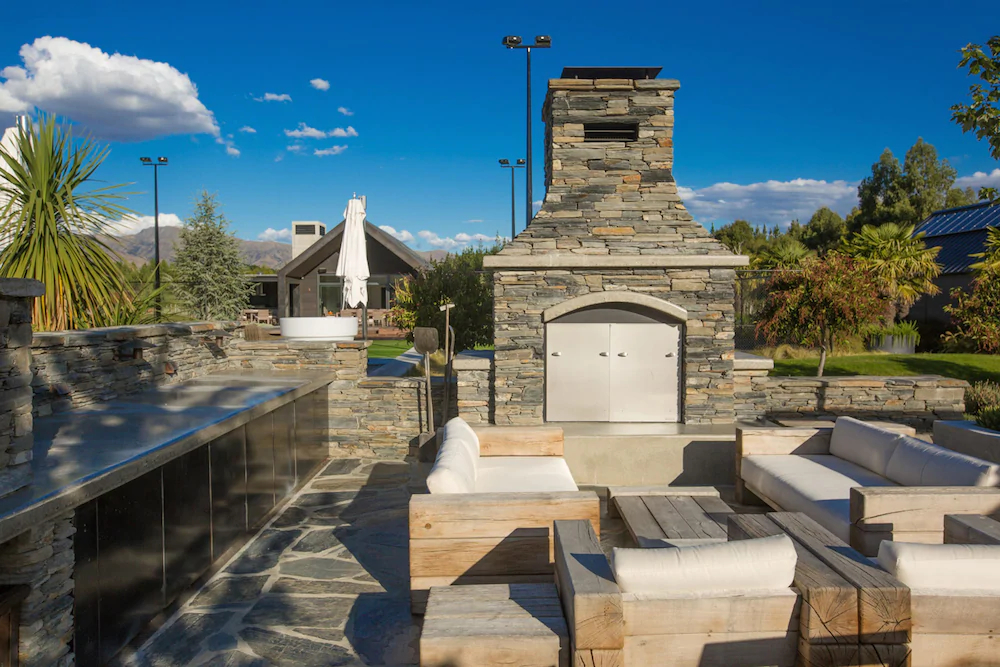Horseshoe Bend Estate