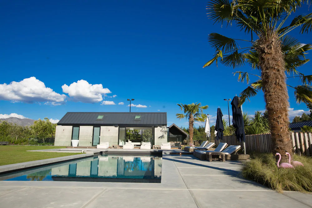 Horseshoe Bend Estate