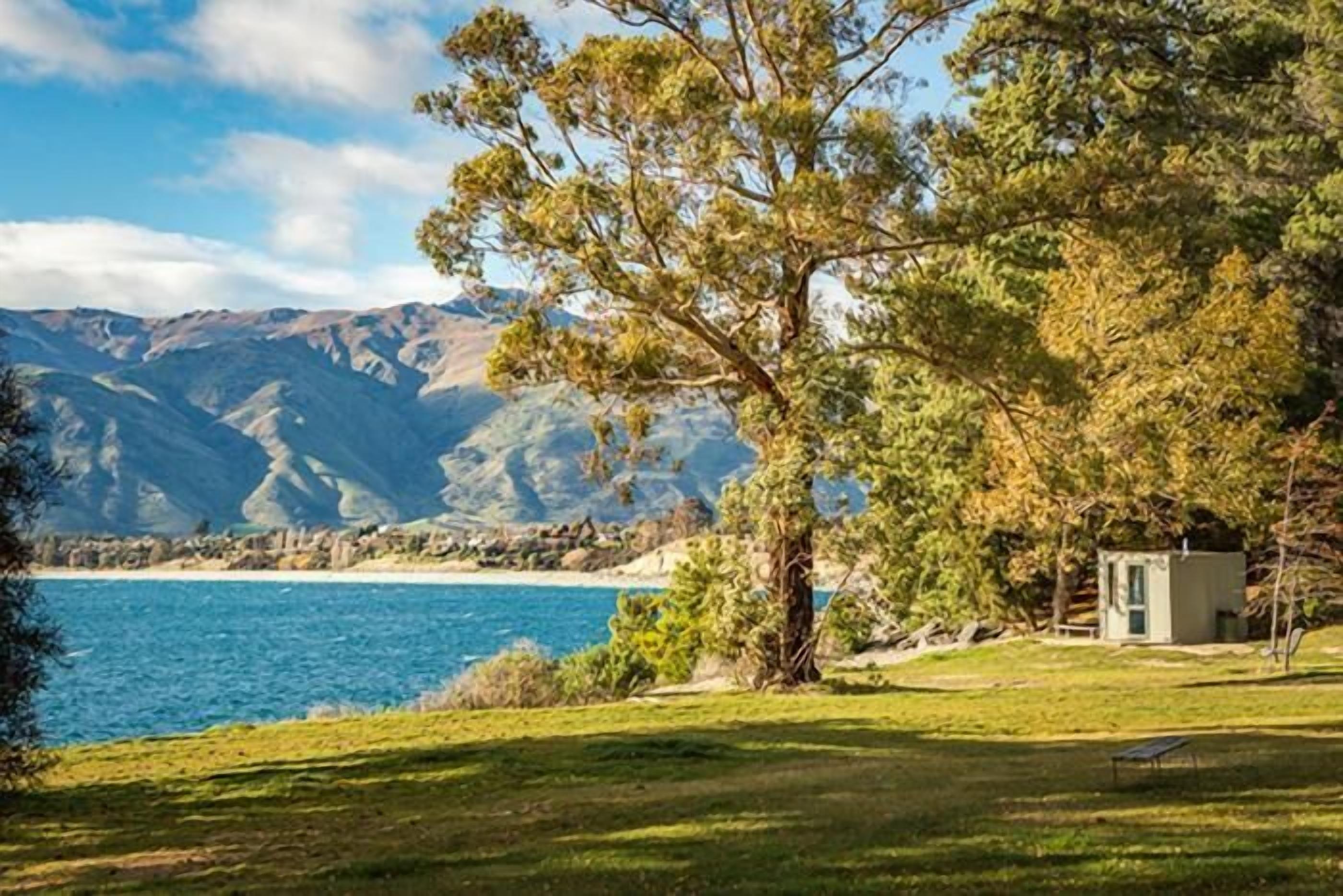 Lake Hawea Holiday Park