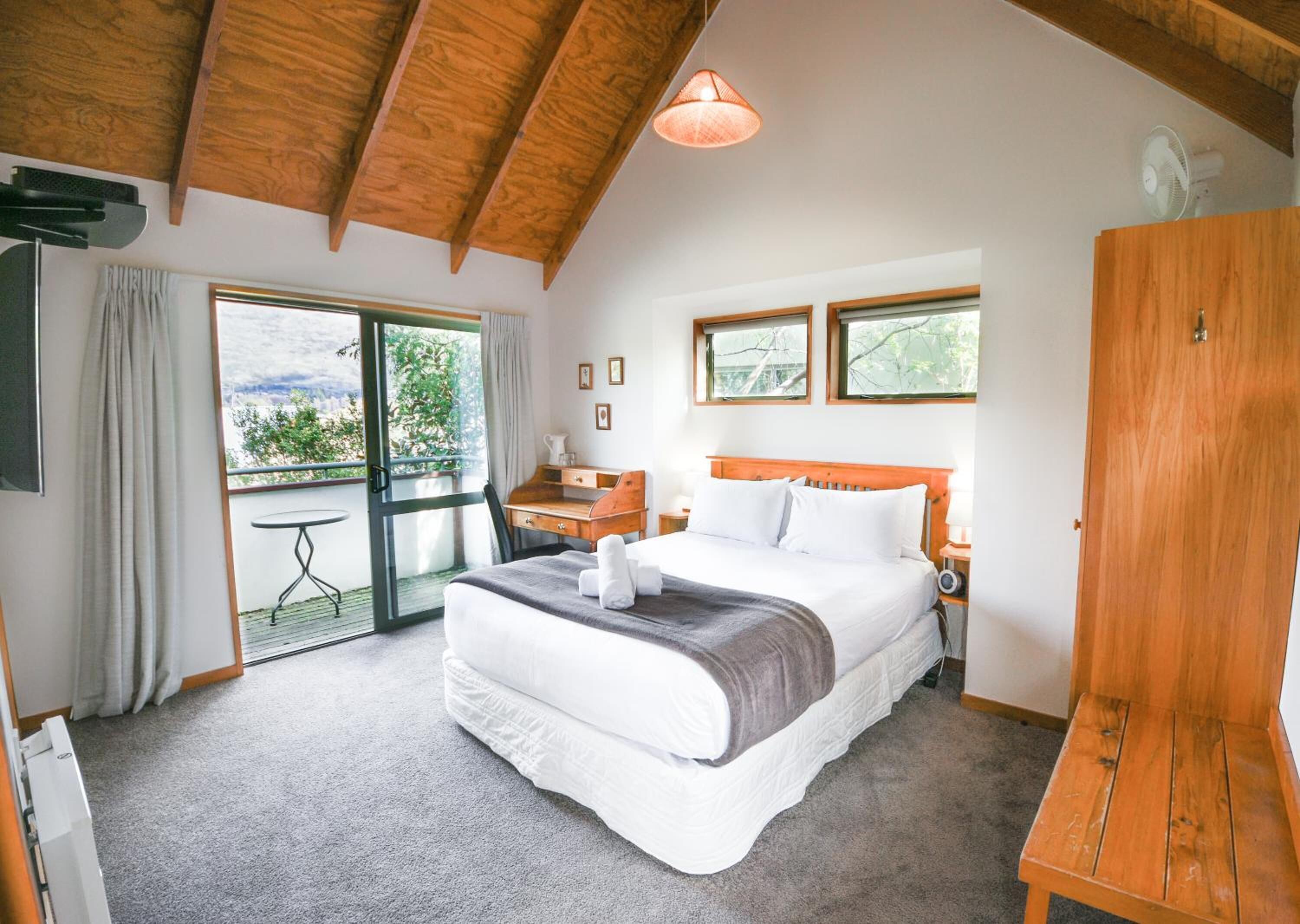 Te Wanaka Lodge