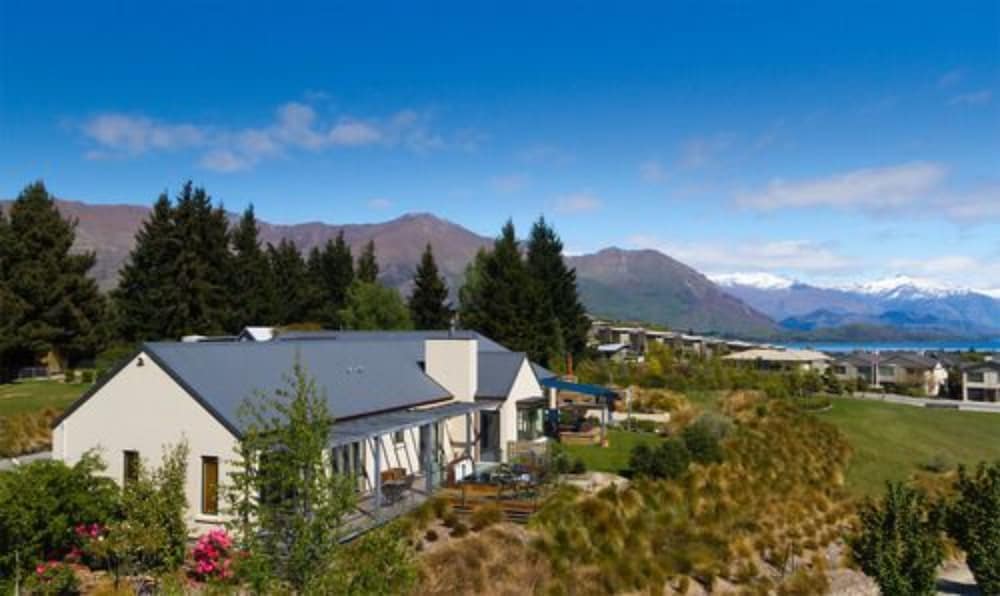 Websters on Wanaka Lodge