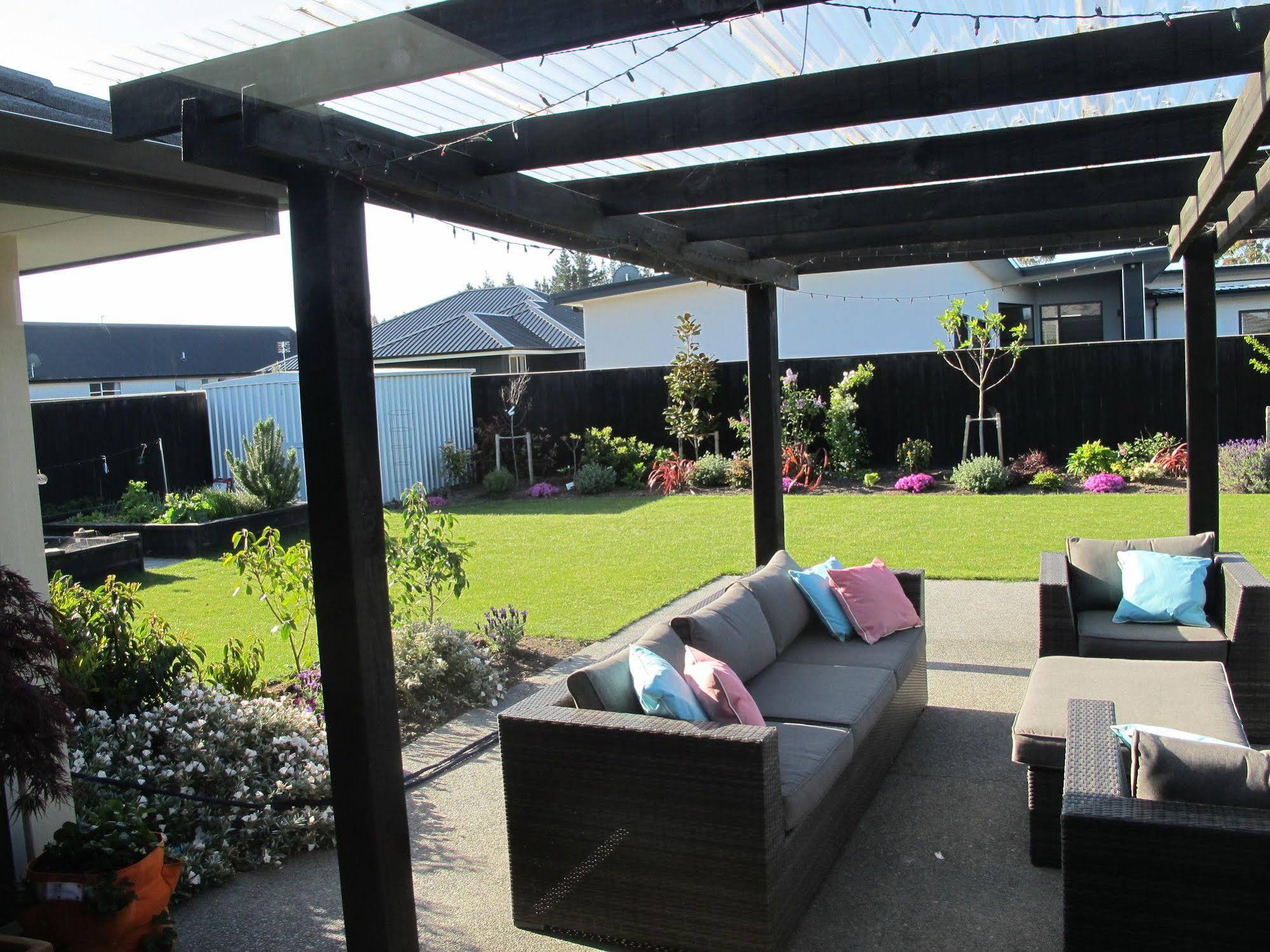 Halkett Grove Bed and Breakfast