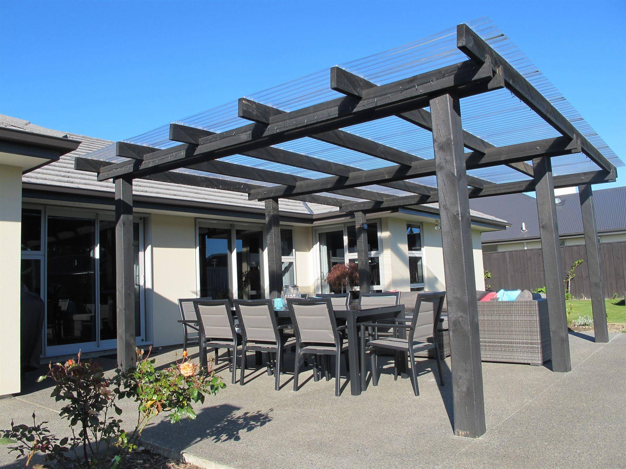 Halkett Grove Bed and Breakfast