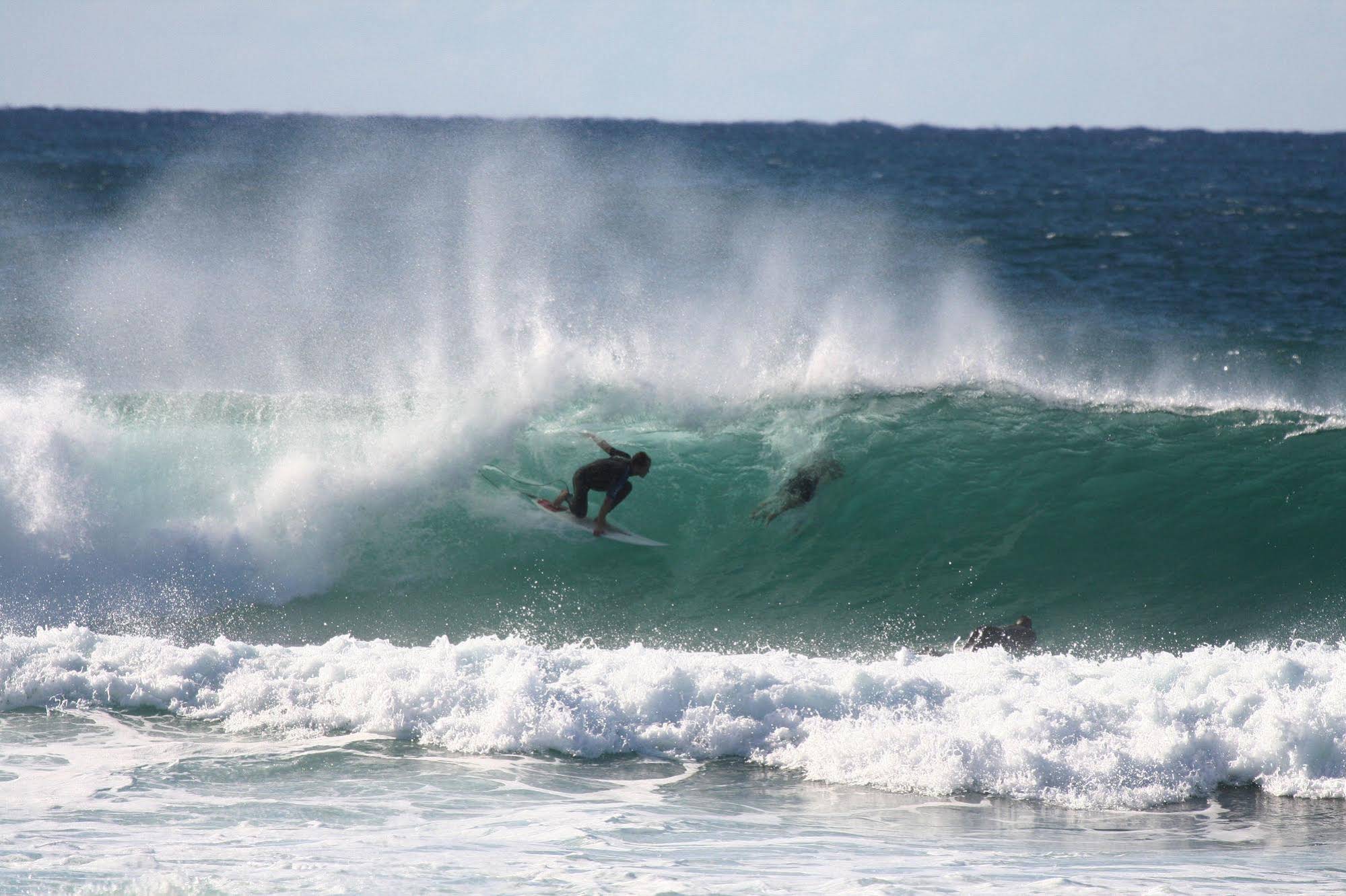 Bazil's Hostel & Surf School