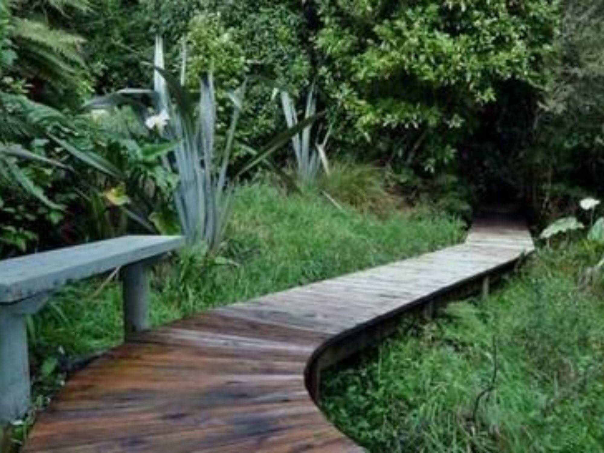 Omau Settlers Lodge