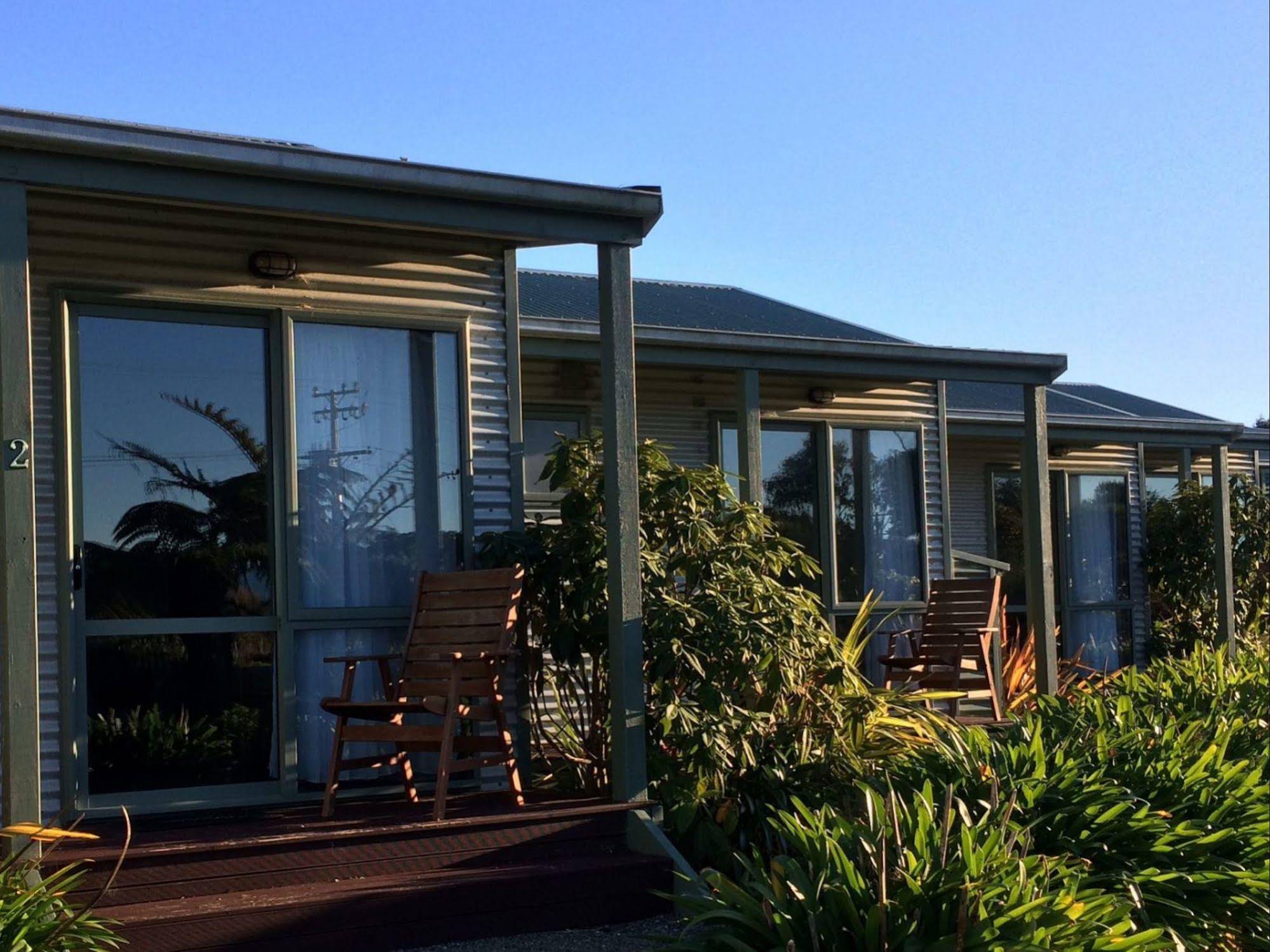 Omau Settlers Lodge