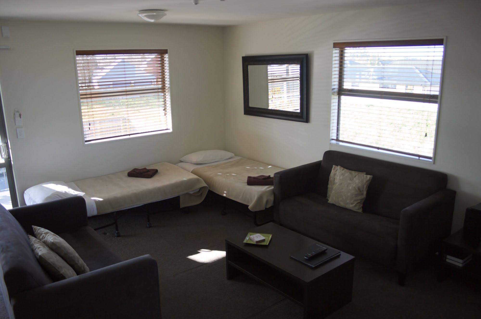Pegasus Gateway Motels