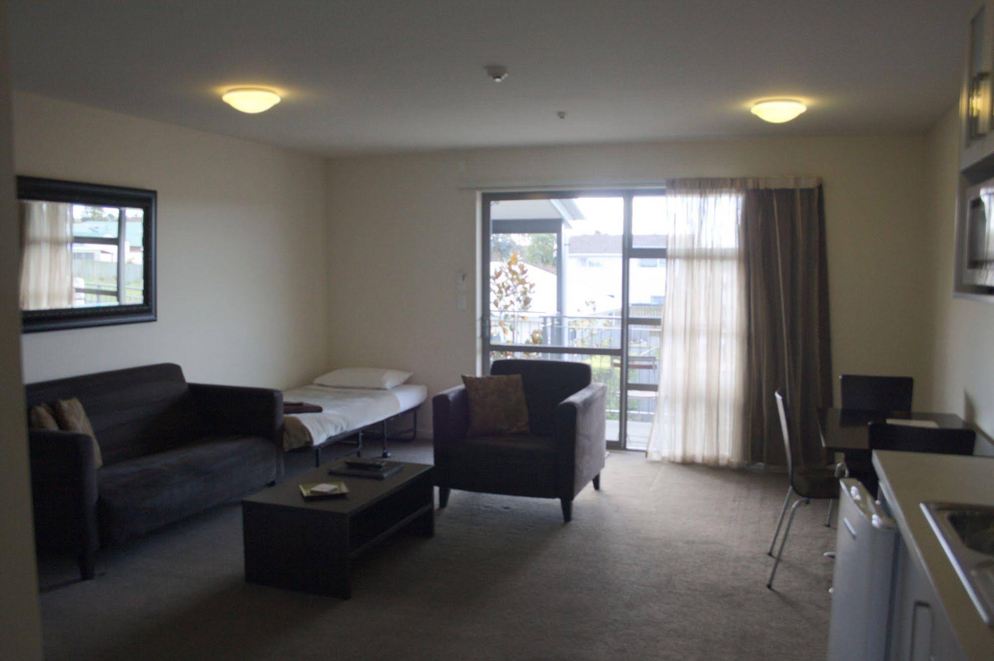 Pegasus Gateway Motels