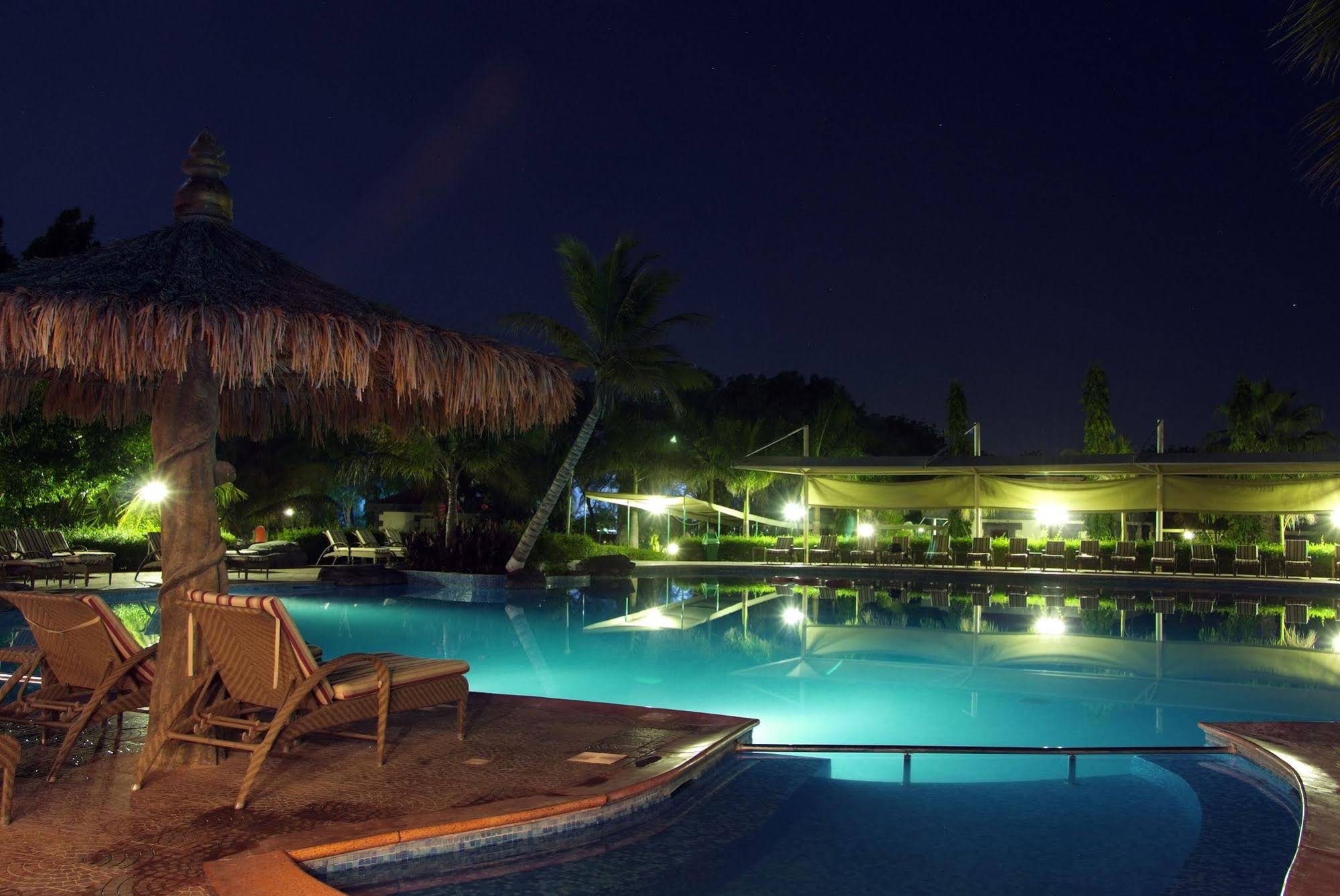 Al Nahda Resort & Spa