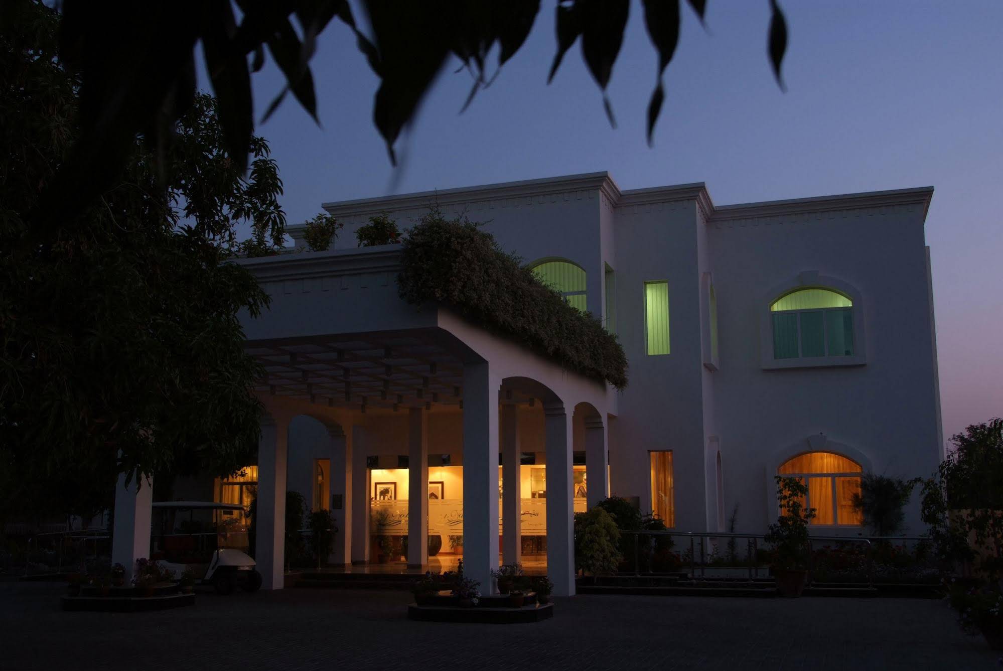 Al Nahda Resort & Spa