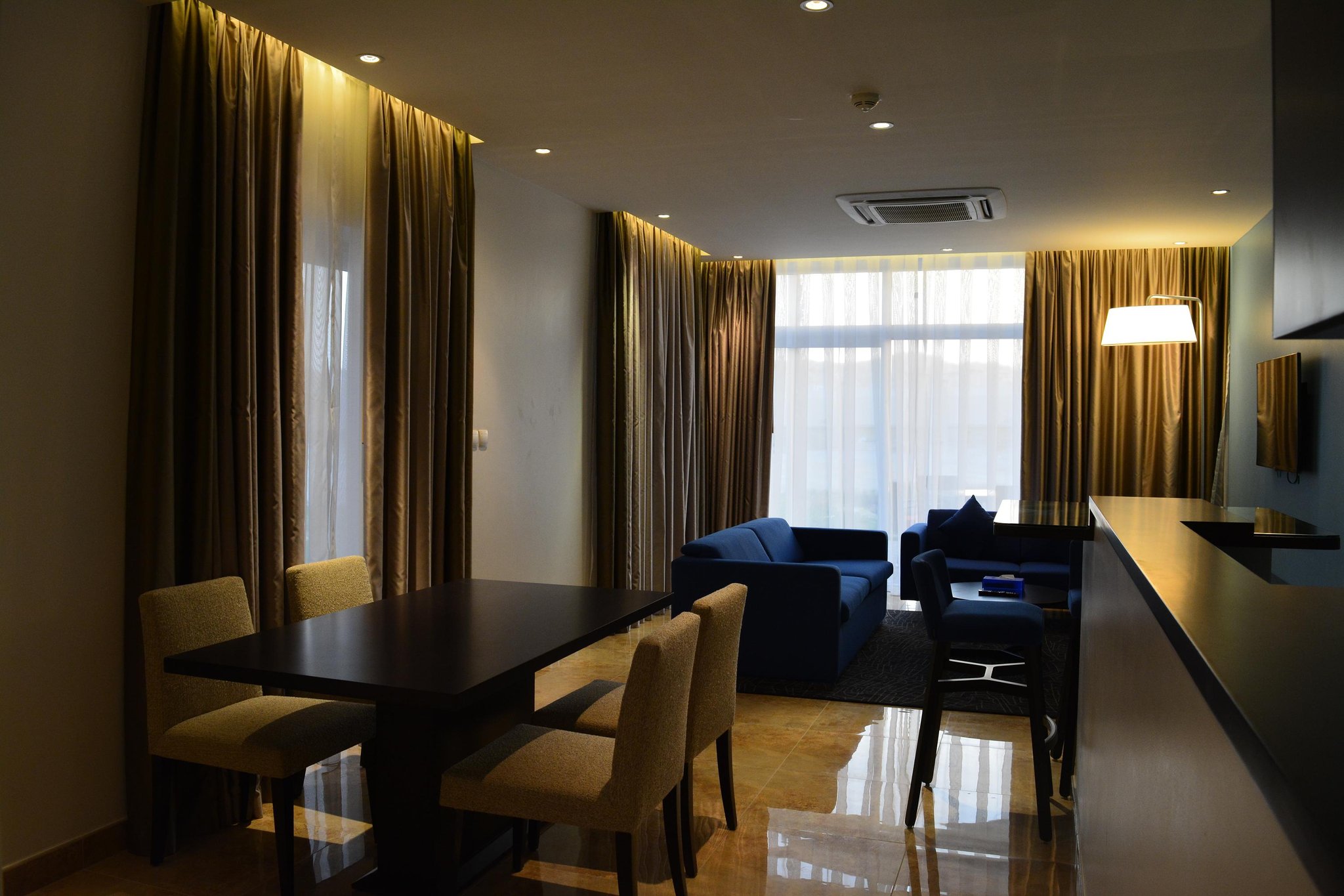 Park Inn by Radisson Hotel & Residence Duqm