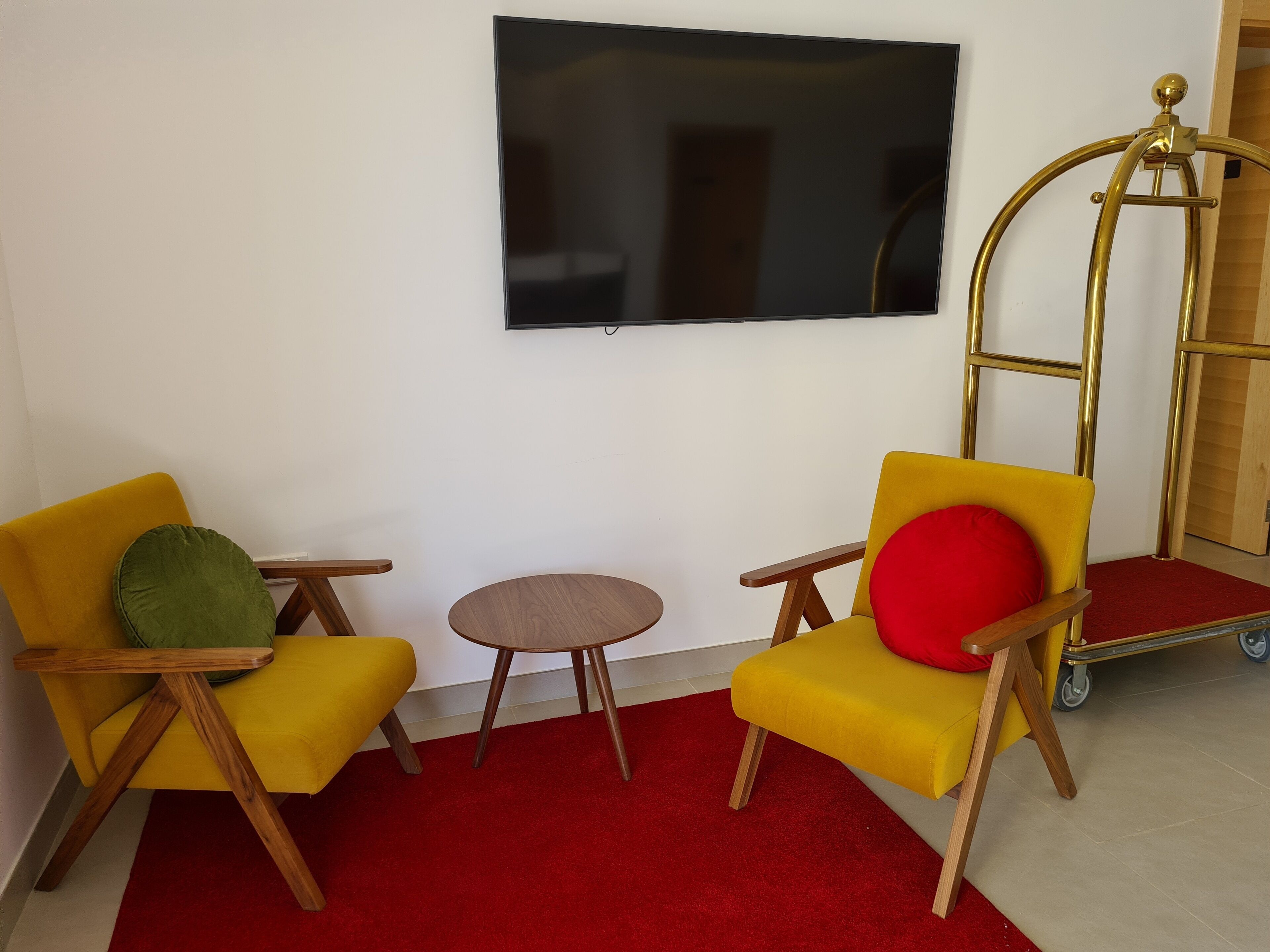 Maydan Tourism Hotel