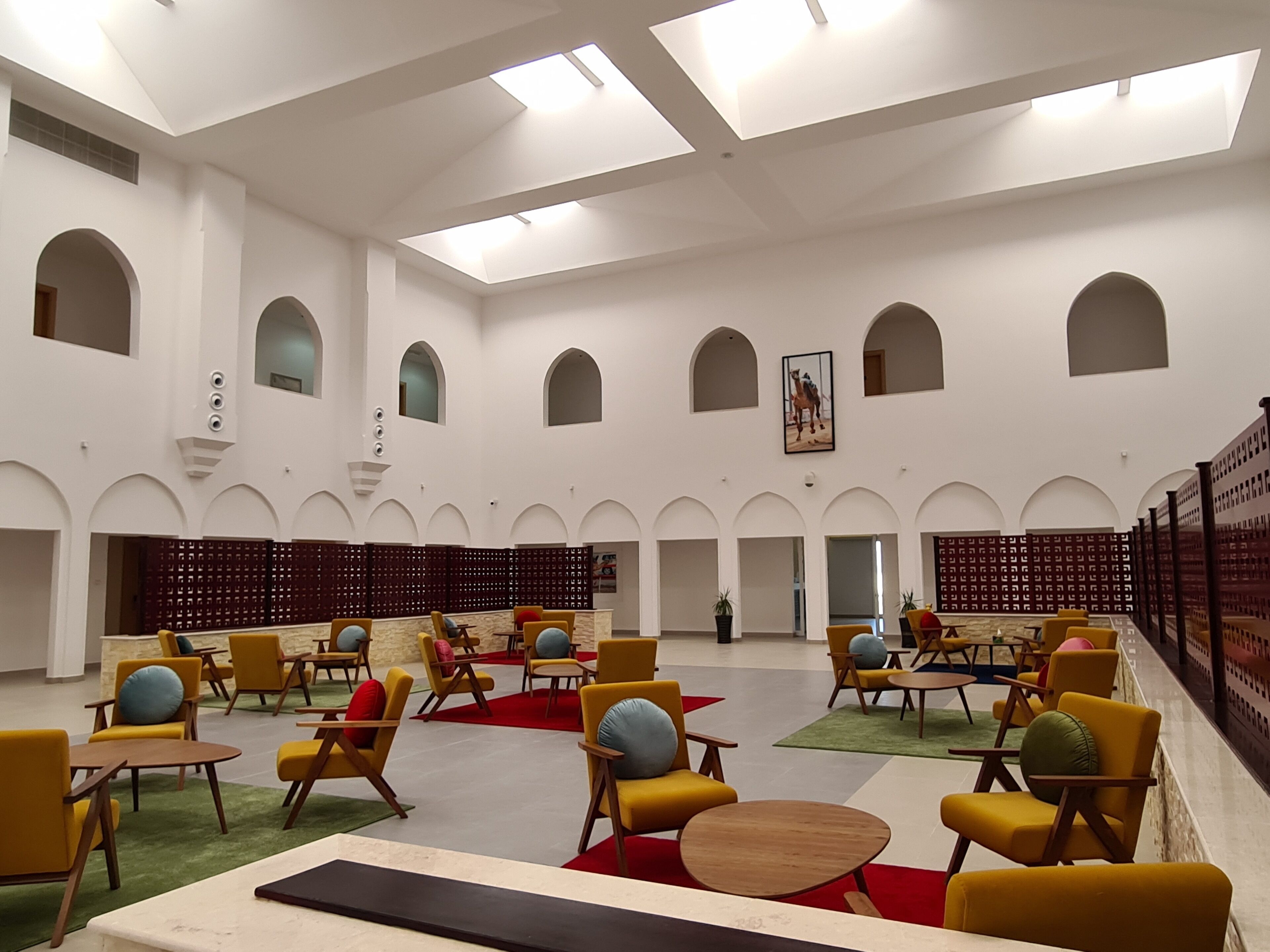 Maydan Tourism Hotel