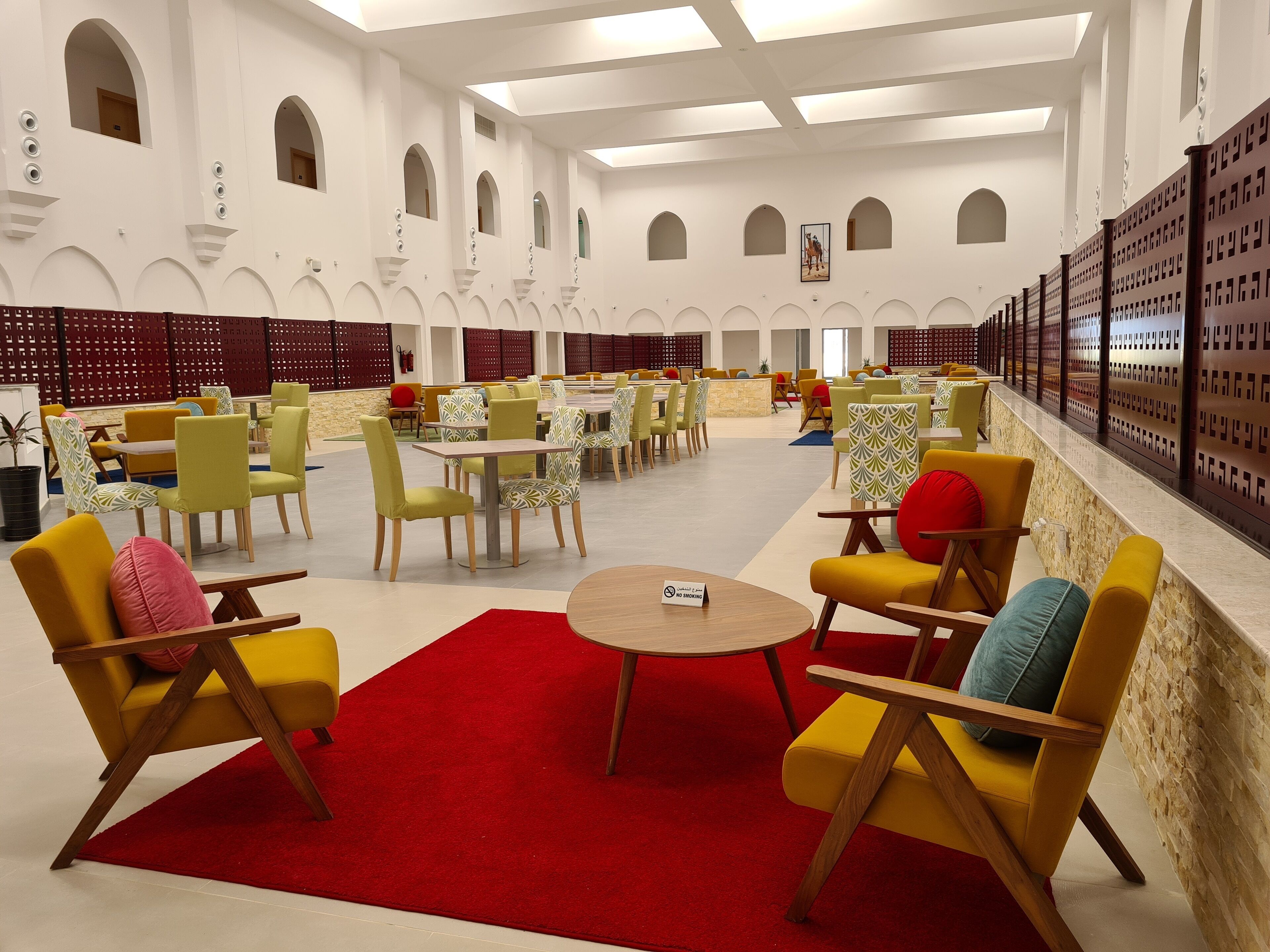 Maydan Tourism Hotel