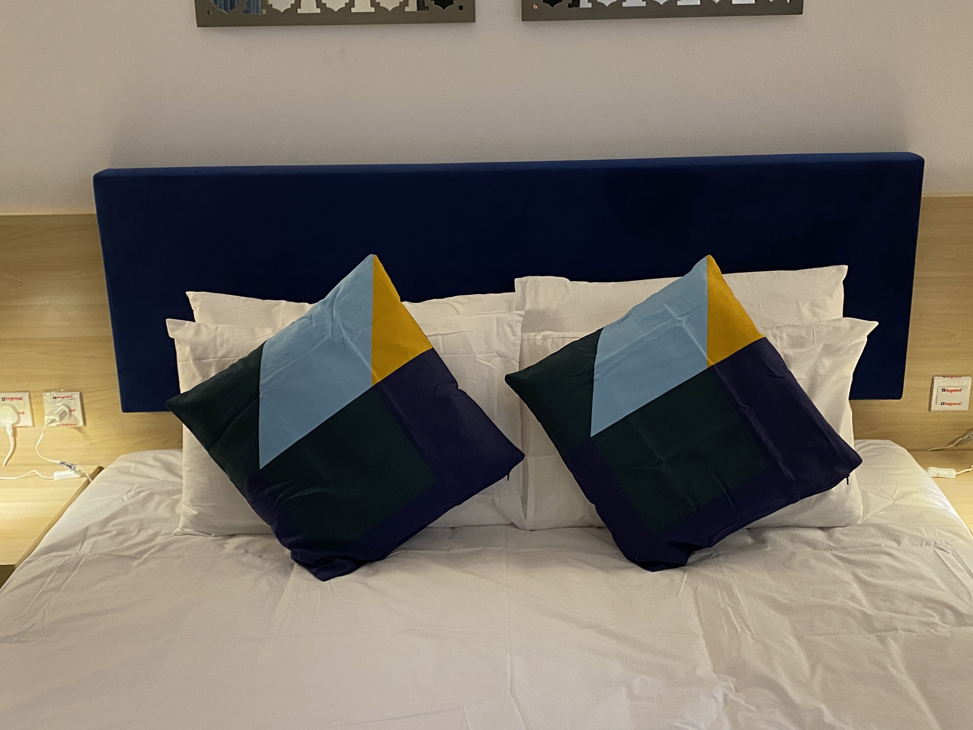 Maydan Tourism Hotel