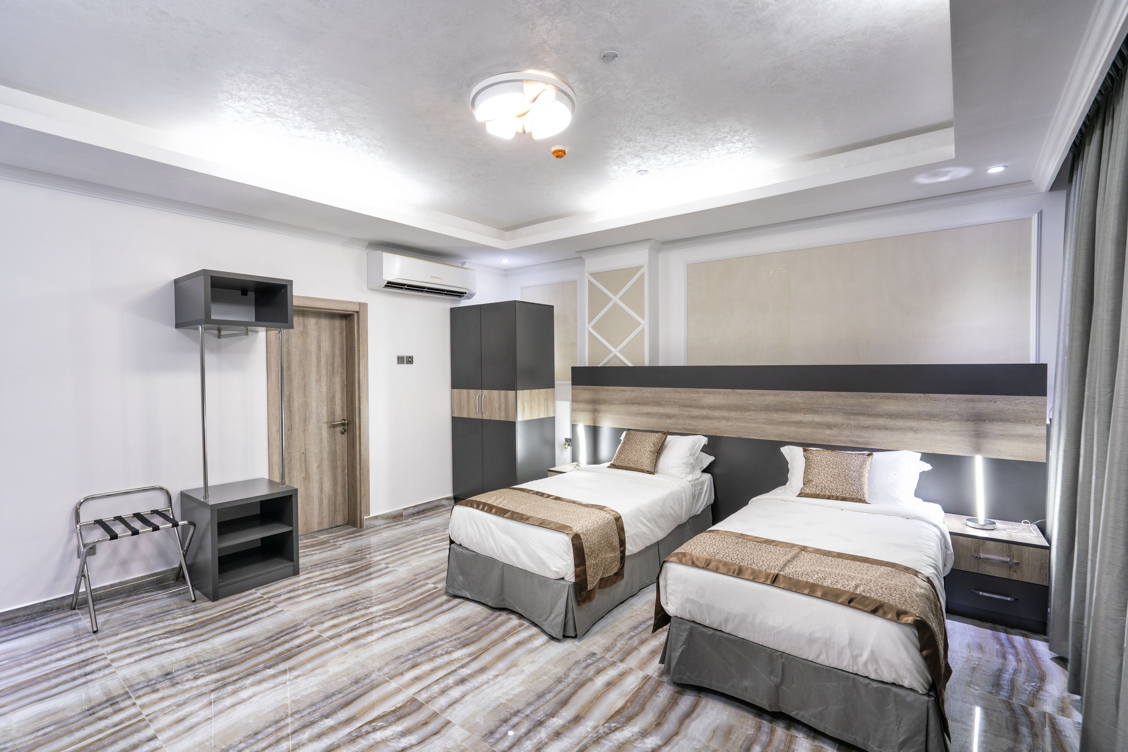 Al Amerat Hotel