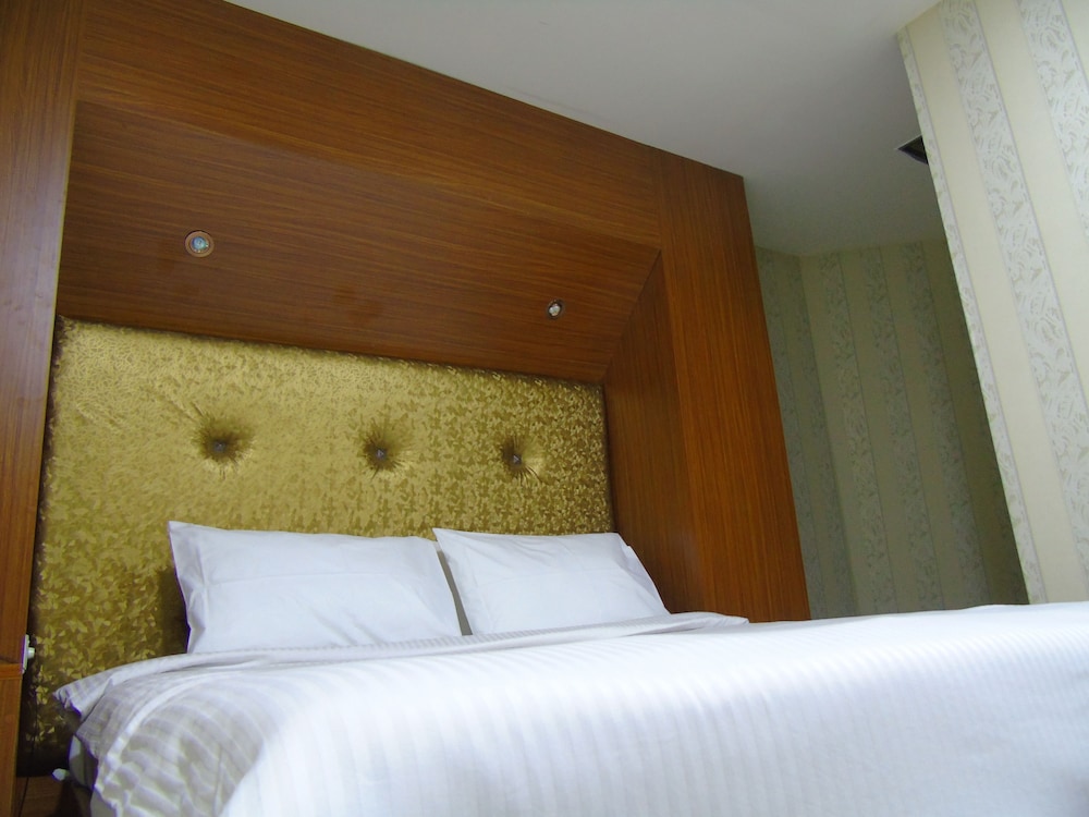 Al Burj International Hotel