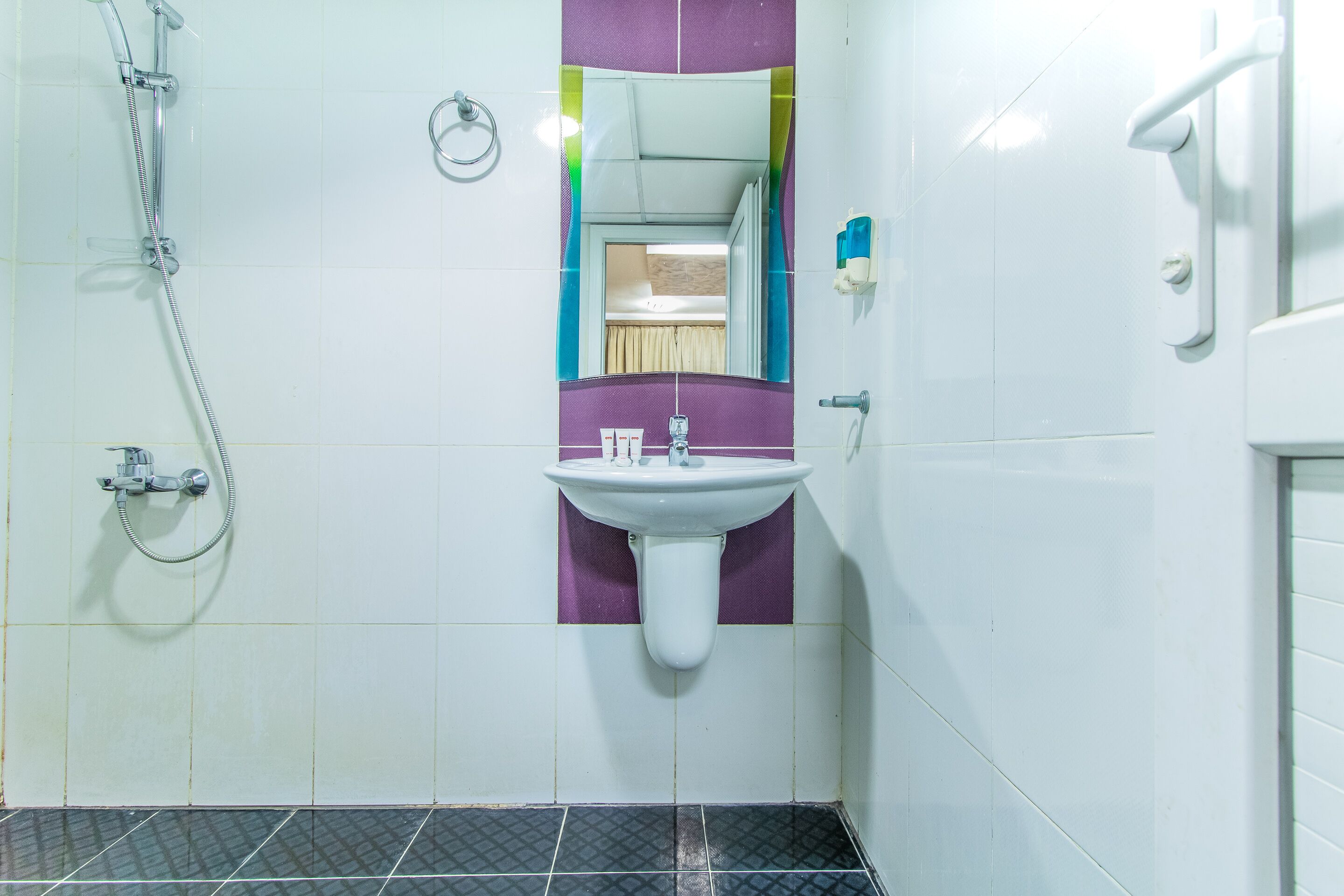 OYO 109 Al Thabit Modern Hotel Apartment