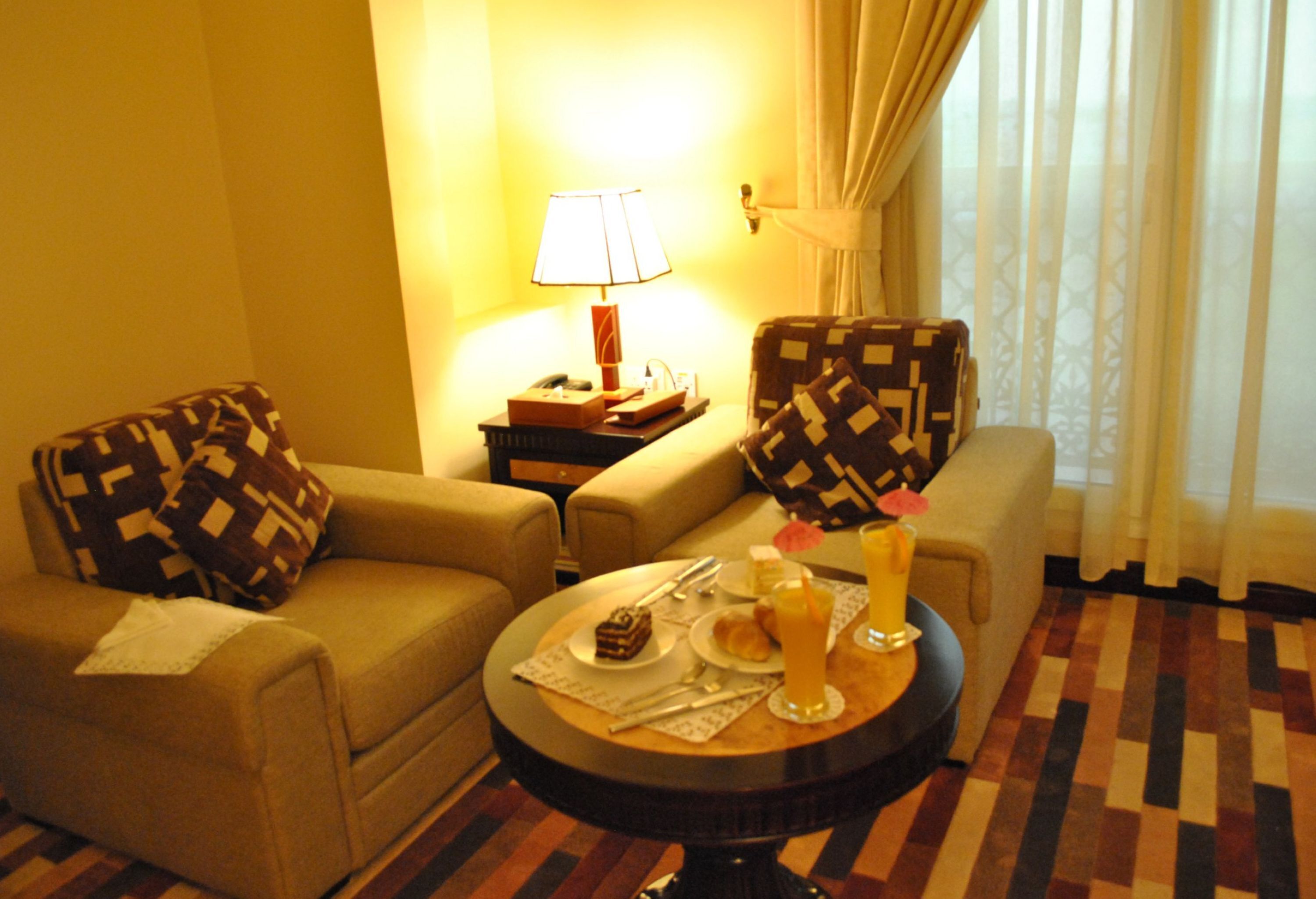 Capital O 155 Dmas Hotel