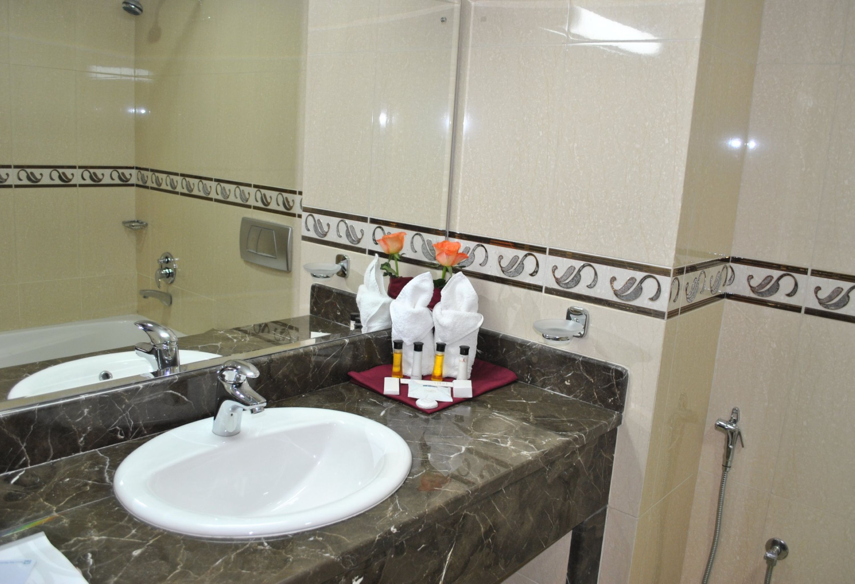 Capital O 155 Dmas Hotel