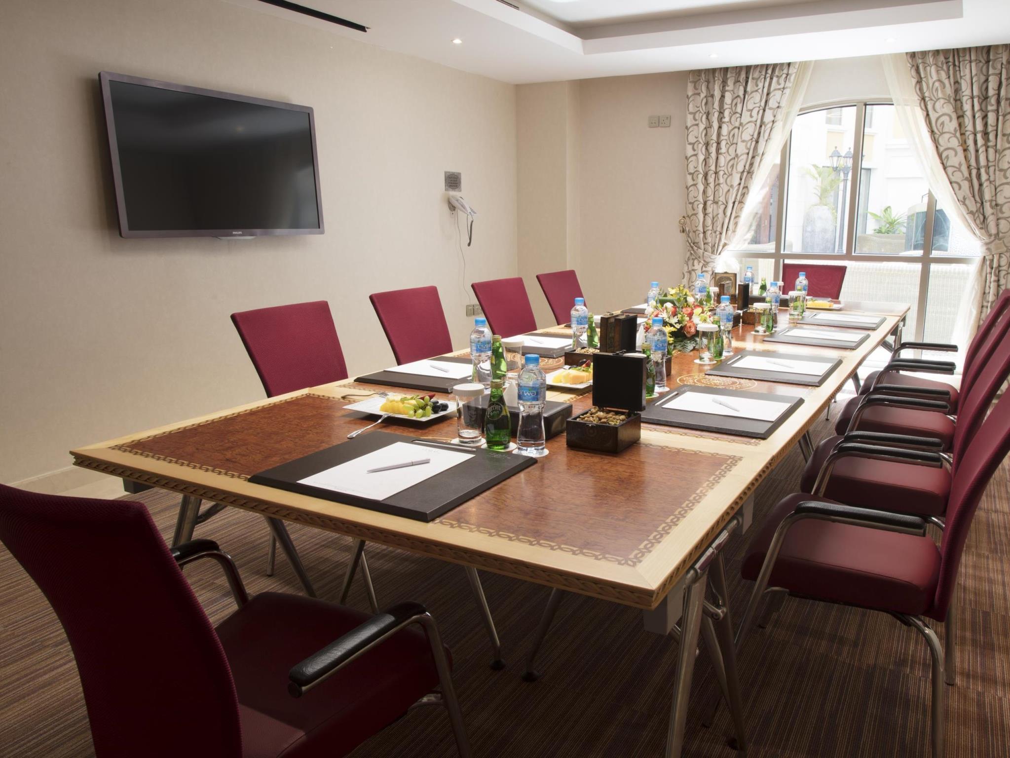 Coral Muscat Hotel & Apartments