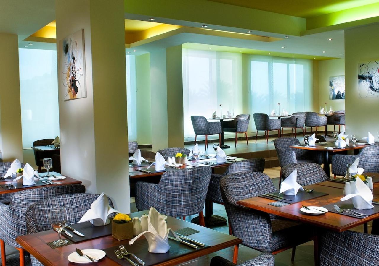 Al Hail Waves Hotel Managed by Centara