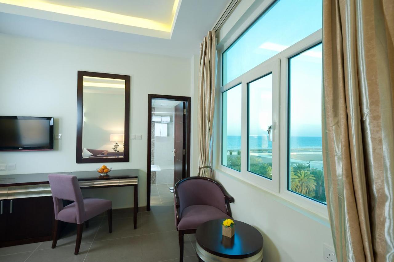Al Hail Waves Hotel Managed by Centara