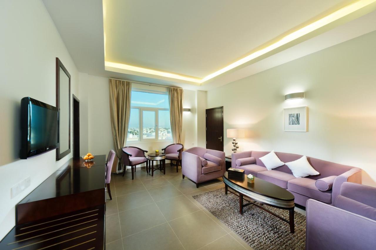 Al Hail Waves Hotel Managed by Centara